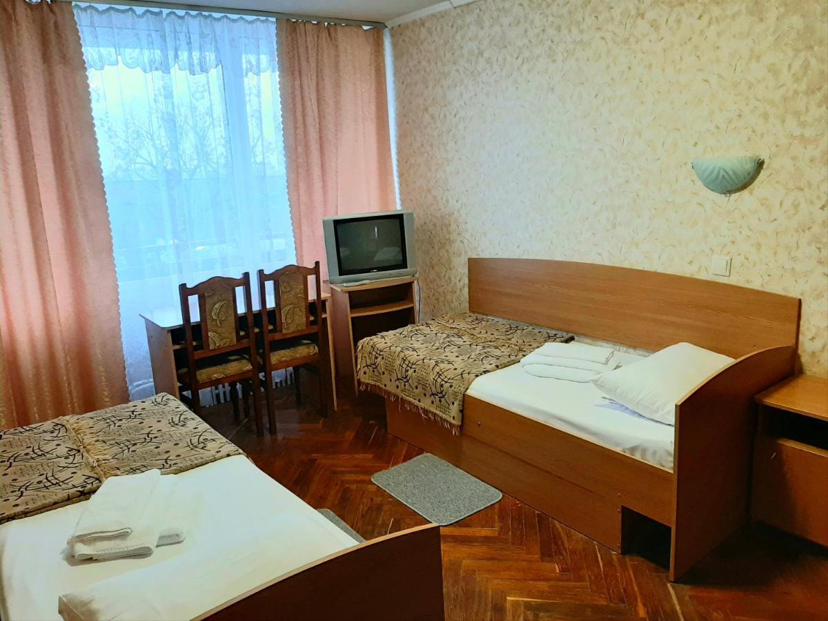 Tourist Hotel Charków Zewnętrze zdjęcie