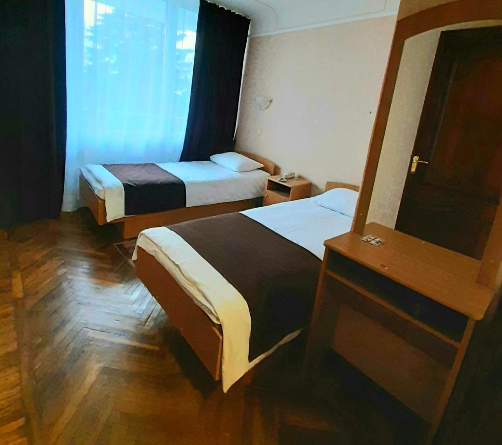 Tourist Hotel Charków Zewnętrze zdjęcie
